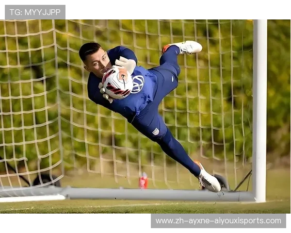 足球比赛中的门将战术与扑救技巧 足球比赛中的门将战术与扑救技巧